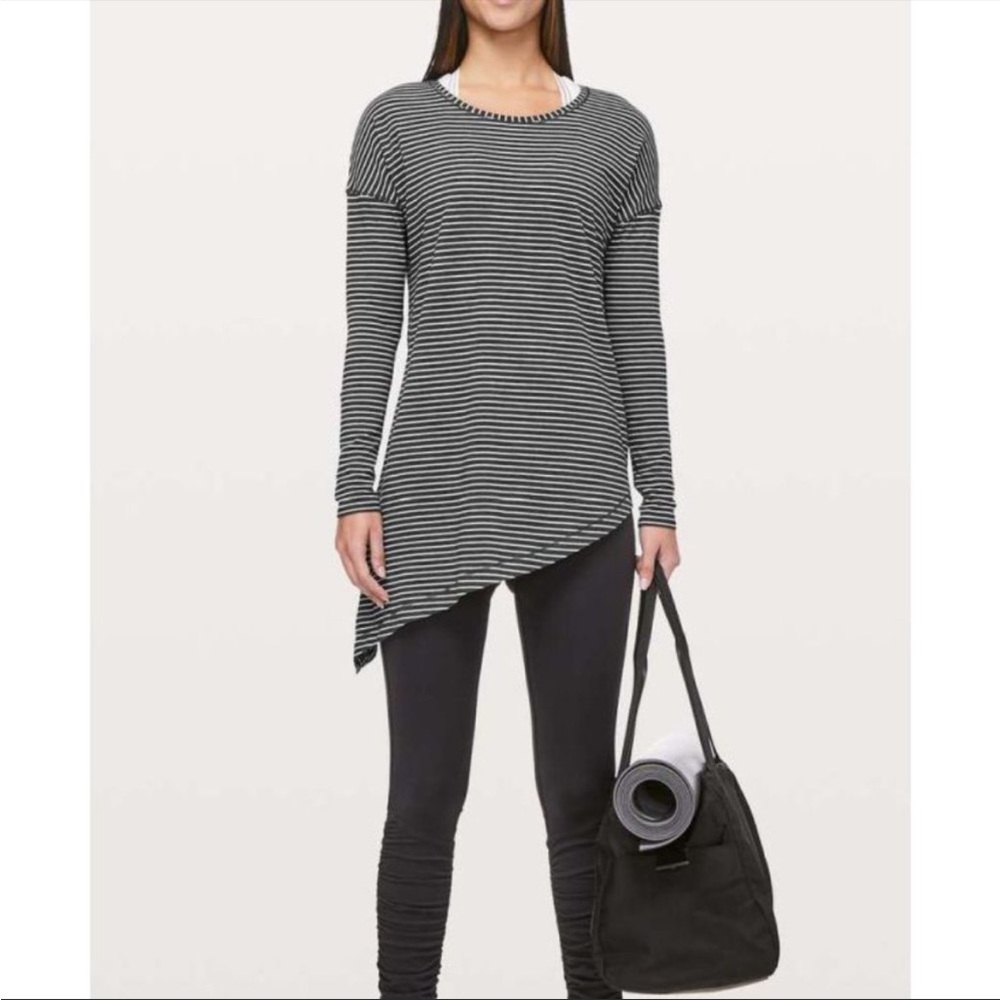 ☑️Lululemon To The Point Long Sleeve Striped Heathered Gray Asymmetric Tie☑️~6
